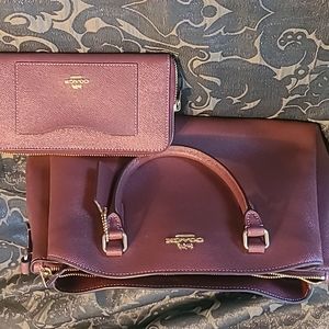 Coach purse and wallet